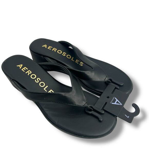 NEW Aerosoles Isha Wedge Sandals Size 7 Black Thong Platform Flip Flops - Picture 1 of 10